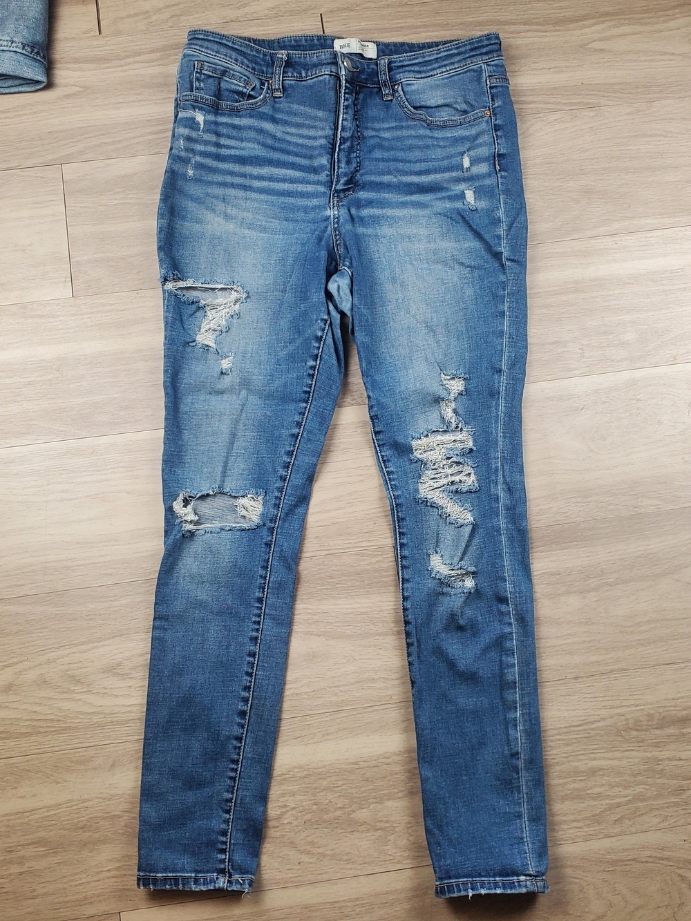 BKE Parker High Rise Skinny Distressed Jeans Women's 32 Medium Wash Stretch
